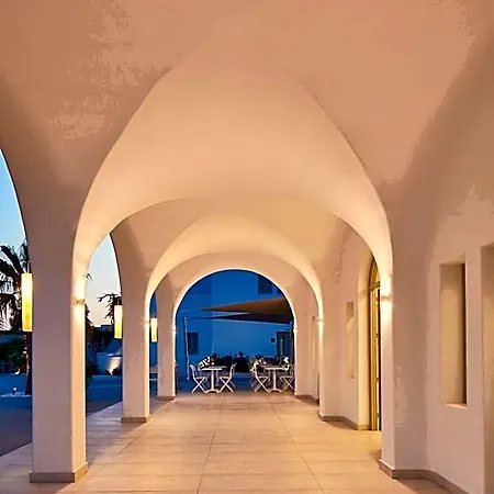 Hotel Aqua Blue 5*