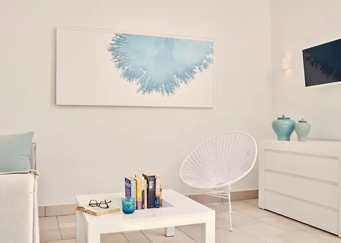 Ξενοδοχείο Aqua Blue Περίσσα