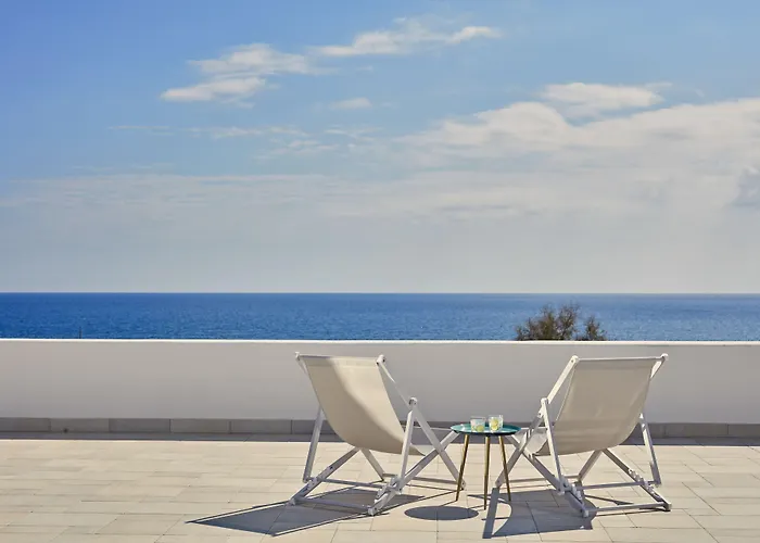 Hotel Aqua Blue Períssa