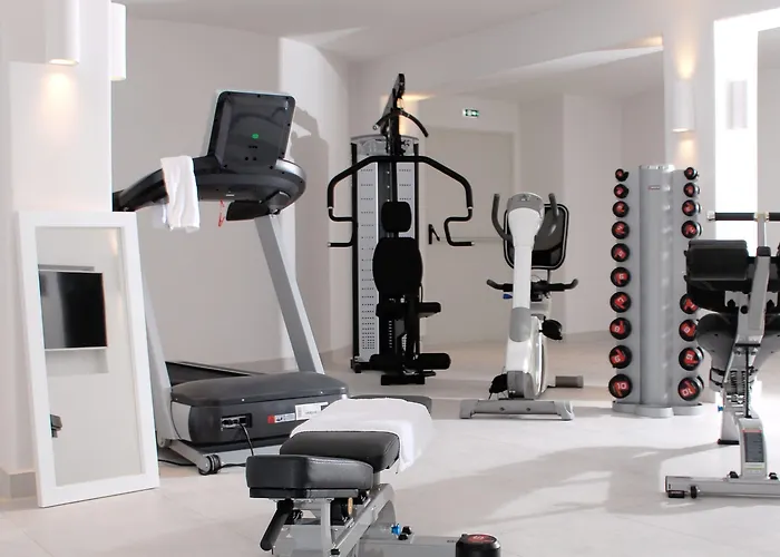 Ξενοδοχείο Aqua Blue 5*