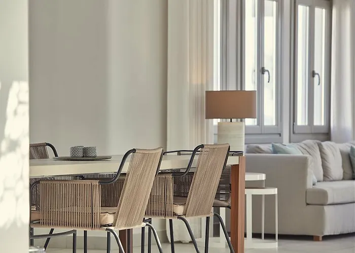 ホテル Aqua Blue ペリッサ