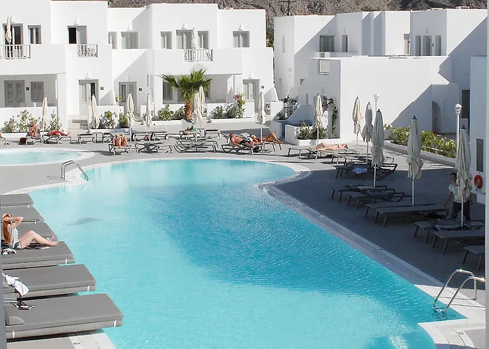 Hotel Aqua Blue Perissa (Santorini)